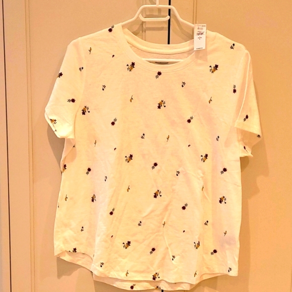 Old Navy Tee shirt - Picture 1 of 6